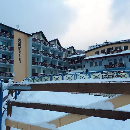 Apartament Safran *